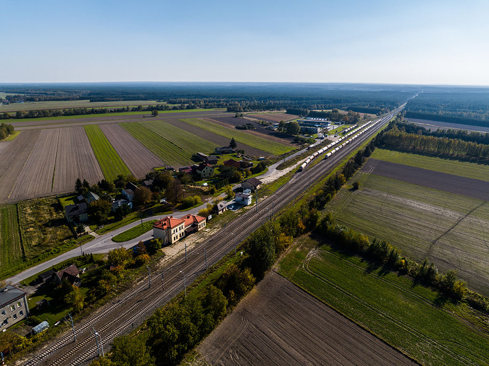 Zaprojektowanie i wykonanie robót w ramach projektu „Prace na linii kolejowej nr 146 na odcinku Wyczerpy – Chorzew Siemkowice”